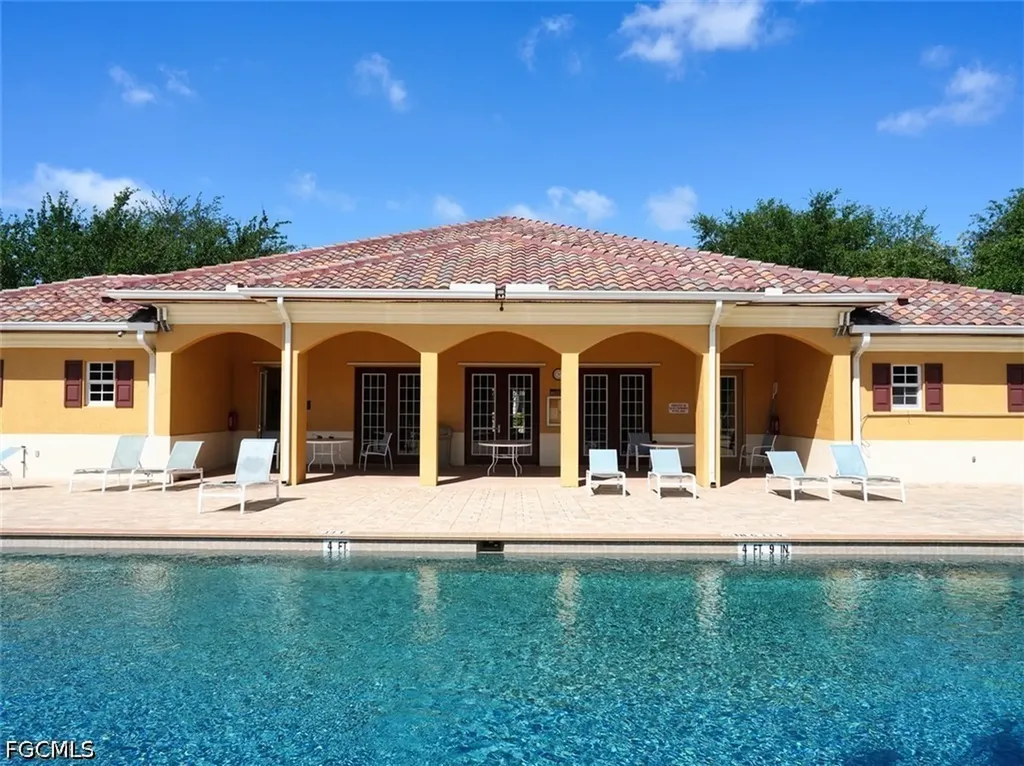 4105 Residence Drive Fort Myers FL 33901