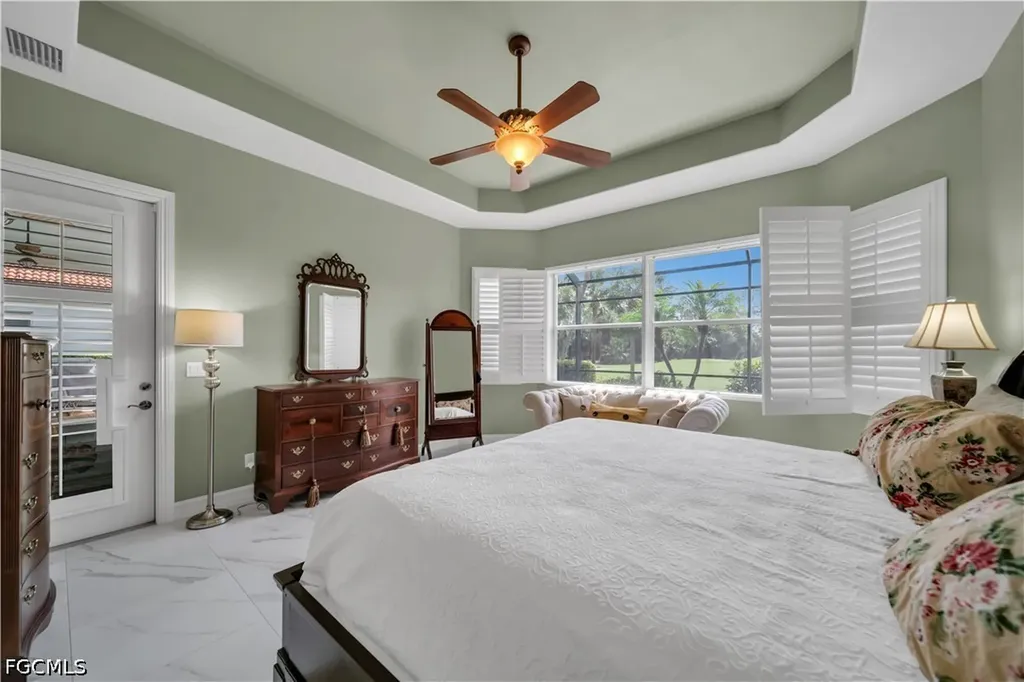 7672 Sussex Court Naples FL 34113