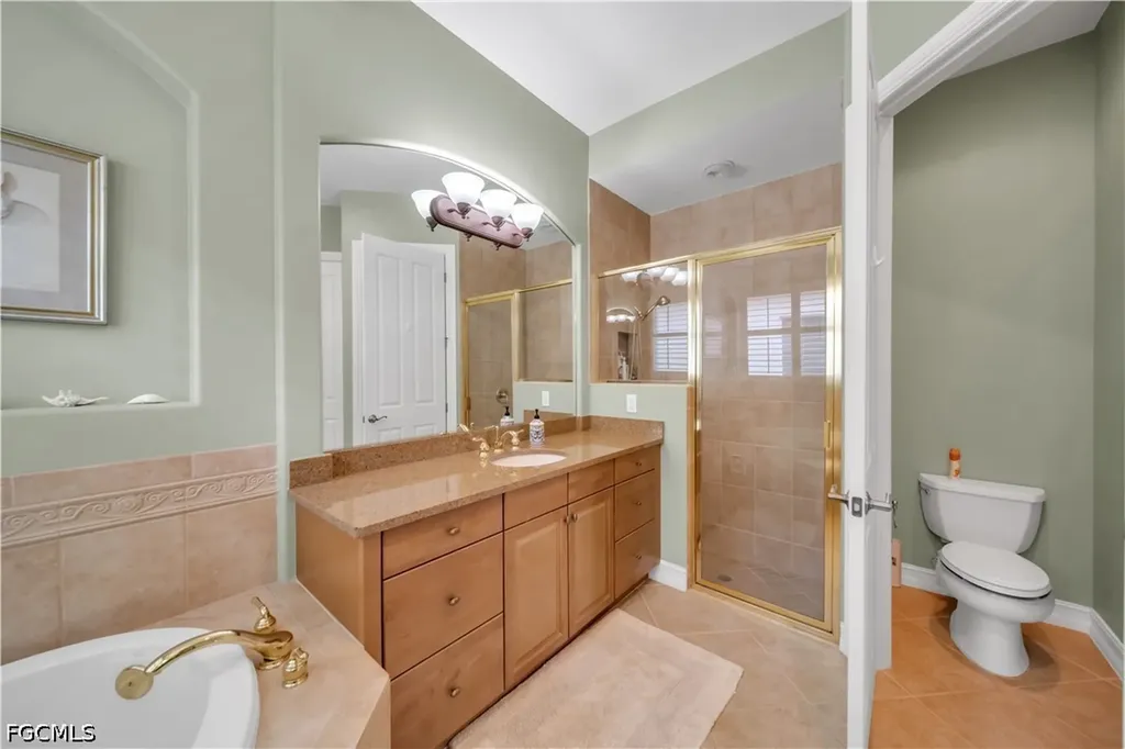 7672 Sussex Court Naples FL 34113