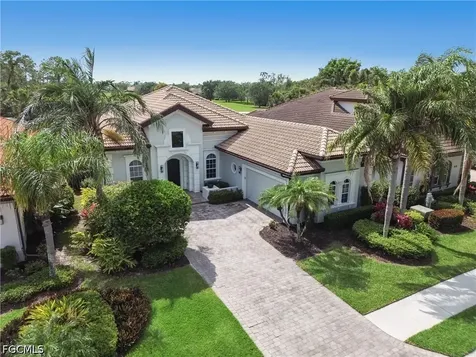 7672 Sussex Court Naples FL 34113