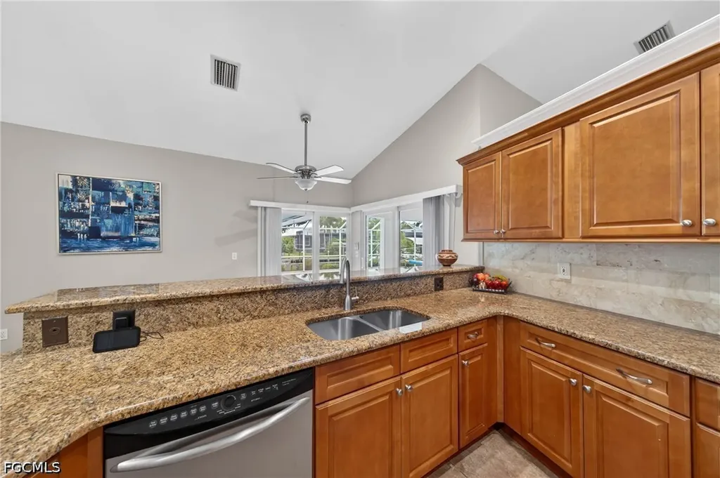4933 Seville Court Cape Coral FL 33904
