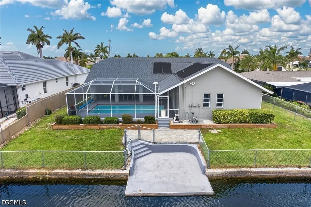 4933 Seville Court Cape Coral FL 33904