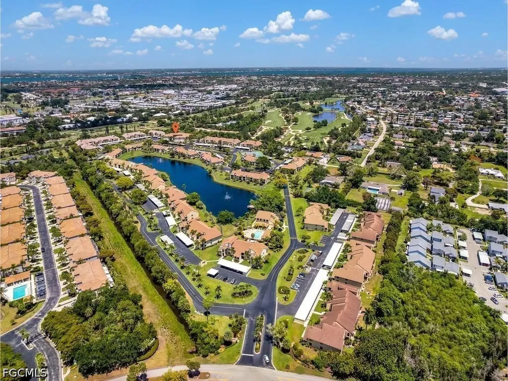 8474 Charter Club Circle Fort Myers FL 33919