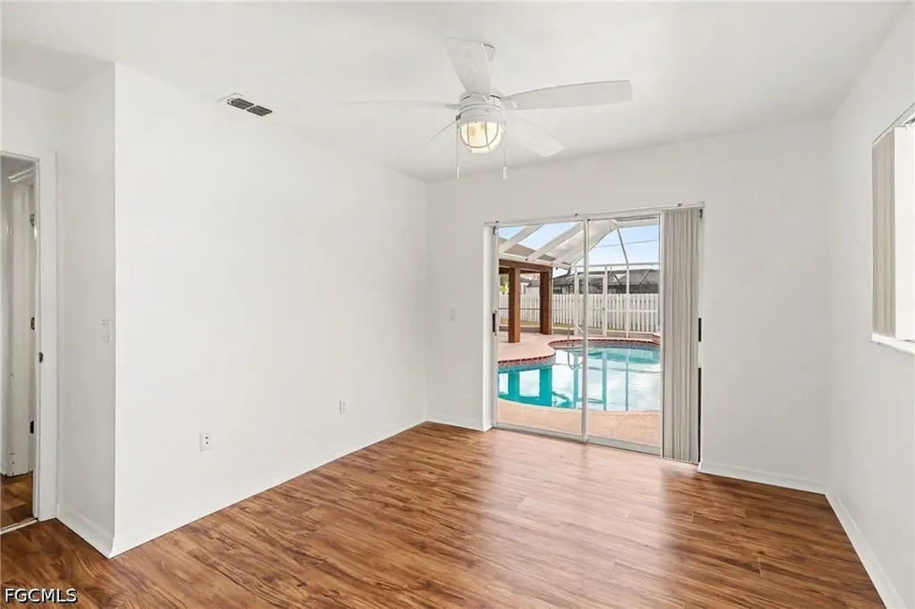 628 SE 21st Lane Cape Coral FL 33990