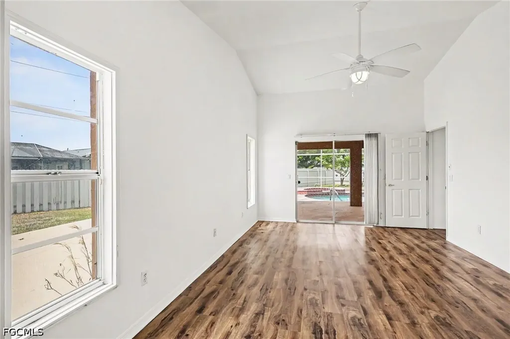 628 SE 21st Lane Cape Coral FL 33990