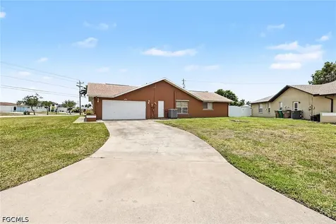 628 SE 21st Lane Cape Coral FL 33990