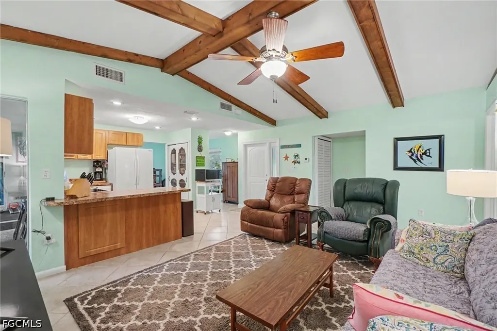 2215 SE 8th Street Cape Coral FL 33990