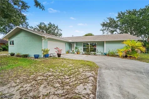 2215 SE 8th Street Cape Coral FL 33990