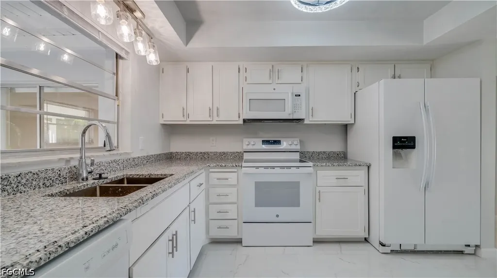 5657 Eichen Circle E Fort Myers FL 33919