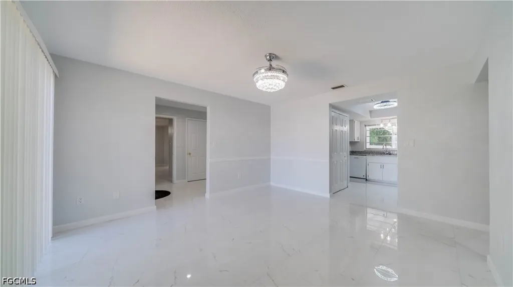 5657 Eichen Circle E Fort Myers FL 33919