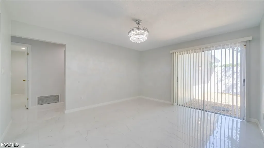 5657 Eichen Circle E Fort Myers FL 33919