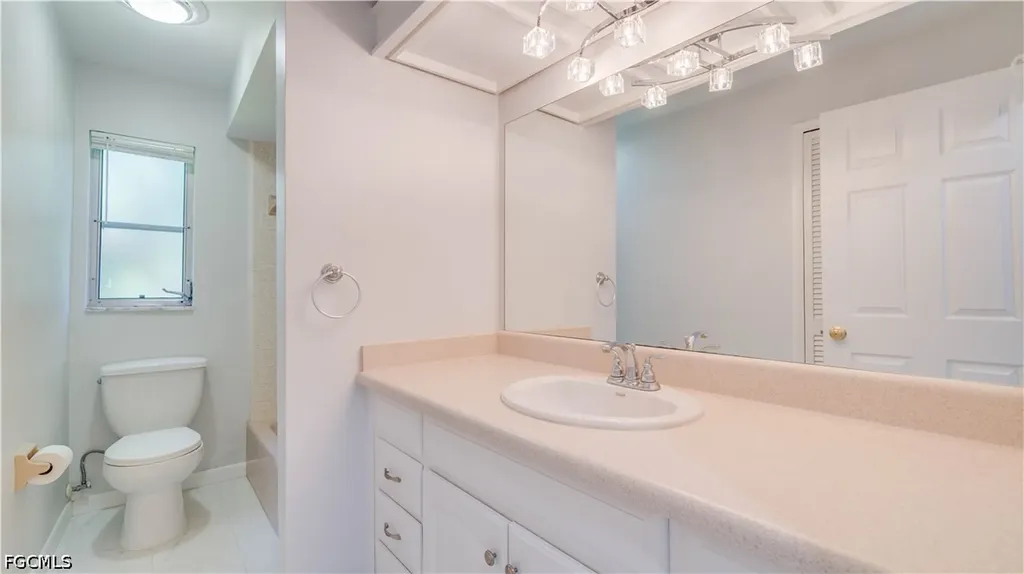 5657 Eichen Circle E Fort Myers FL 33919
