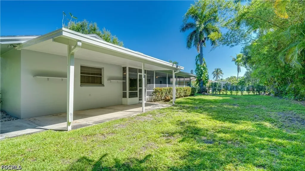 5657 Eichen Circle E Fort Myers FL 33919