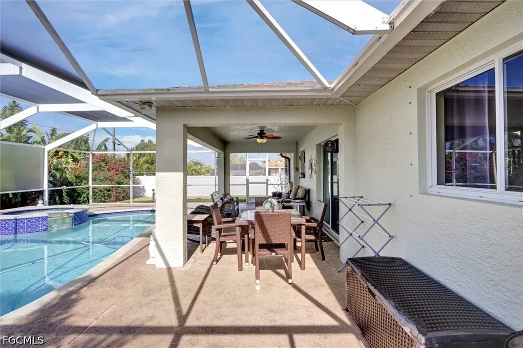 1100 NE 15th Street Cape Coral FL 33909