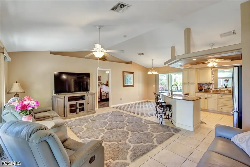 1100 NE 15th Street Cape Coral FL 33909