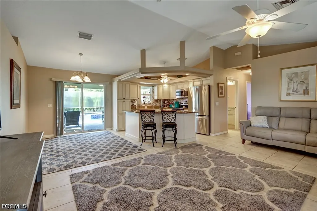 1100 NE 15th Street Cape Coral FL 33909