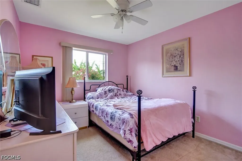 1100 NE 15th Street Cape Coral FL 33909