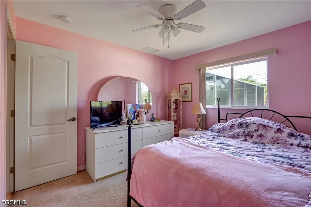 1100 NE 15th Street Cape Coral FL 33909
