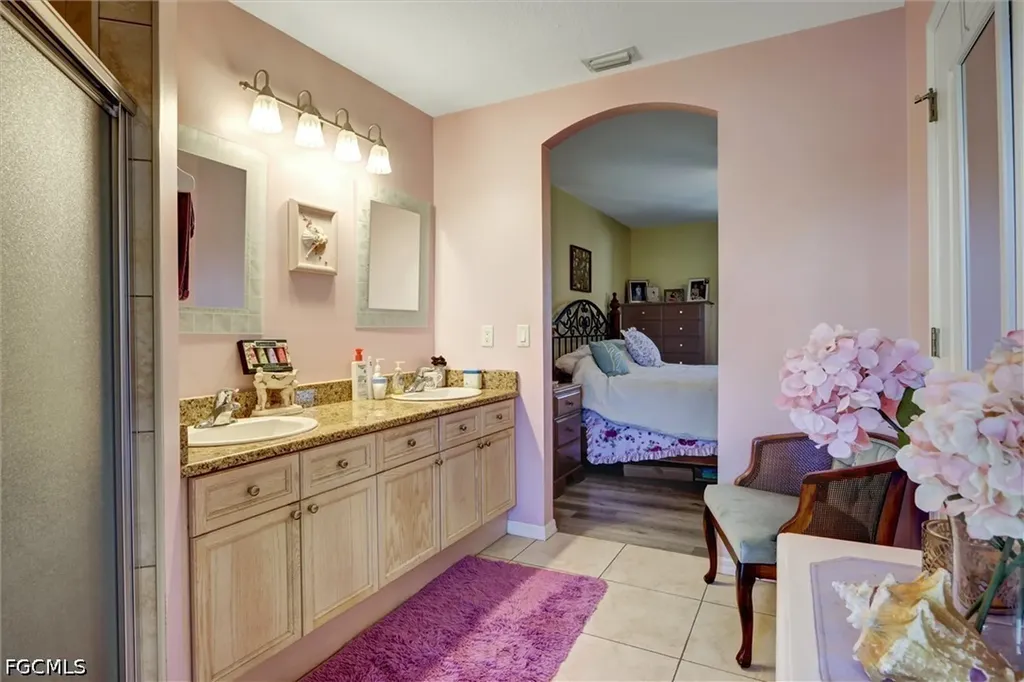 1100 NE 15th Street Cape Coral FL 33909