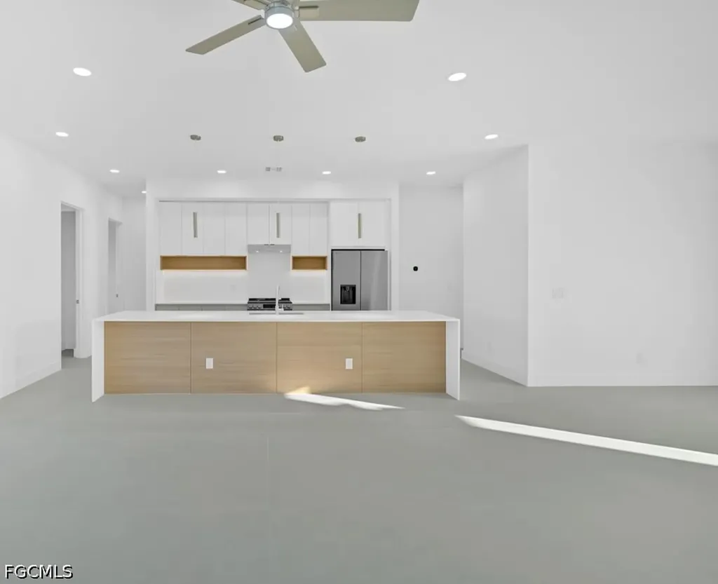 10065 Memphis Street Port Charlotte FL 33981