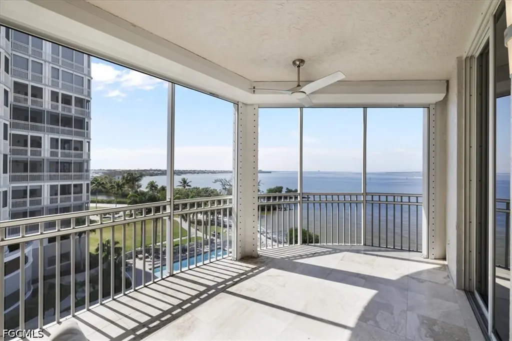 14200 Royal Harbour Court Fort Myers FL 33908