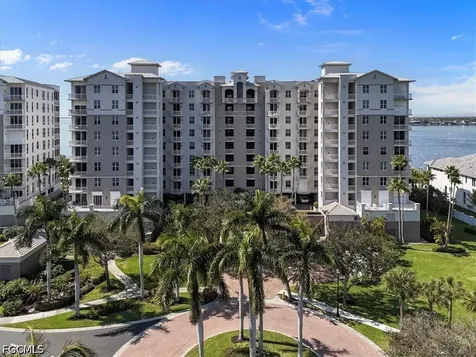 14200 Royal Harbour Court Fort Myers FL 33908