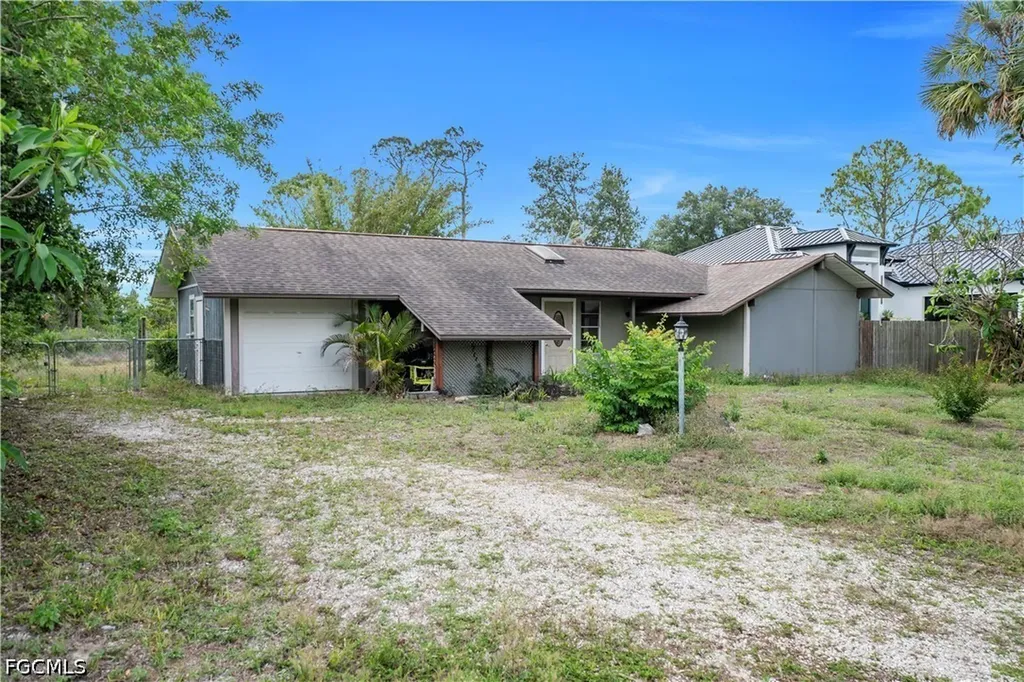 213 Lincoln Avenue Lehigh Acres FL 33936