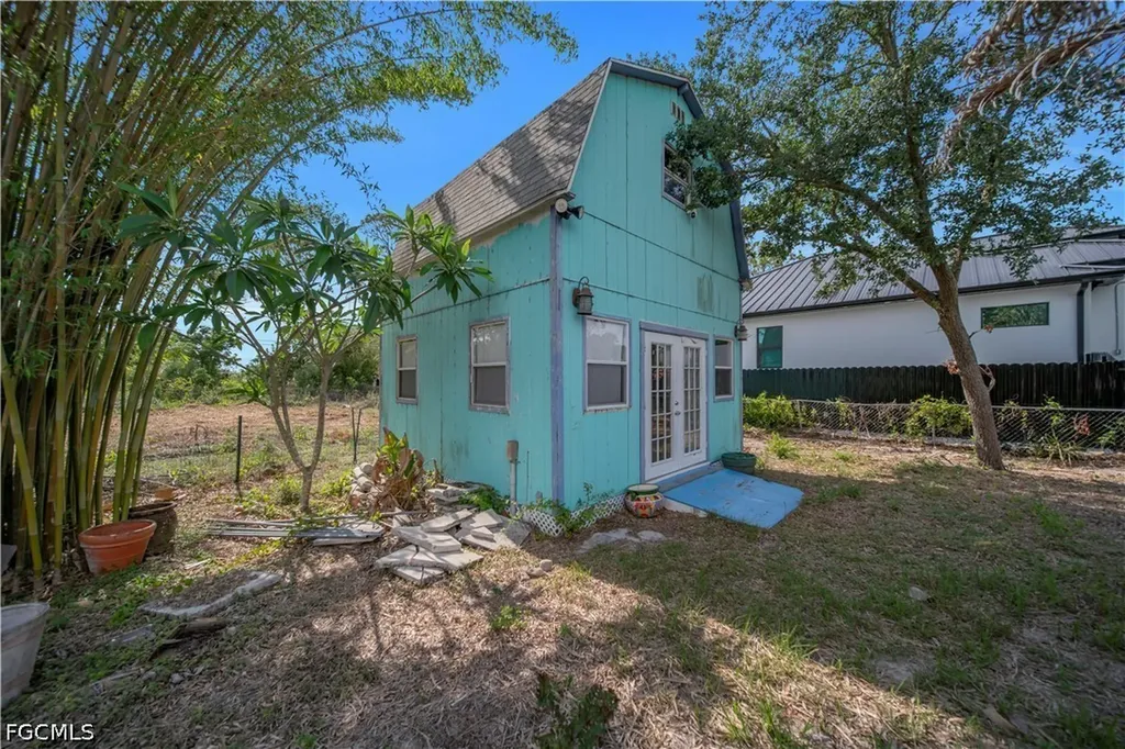 213 Lincoln Avenue Lehigh Acres FL 33936
