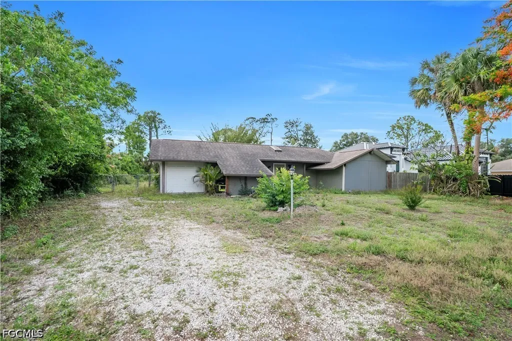 213 Lincoln Avenue Lehigh Acres FL 33936