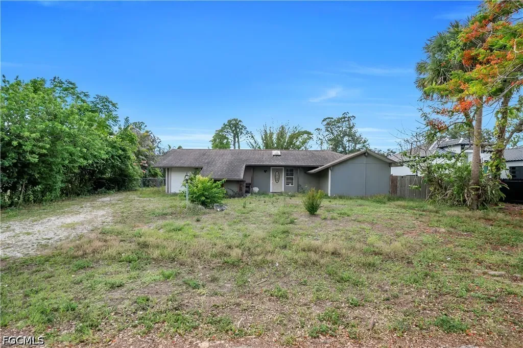 213 Lincoln Avenue Lehigh Acres FL 33936