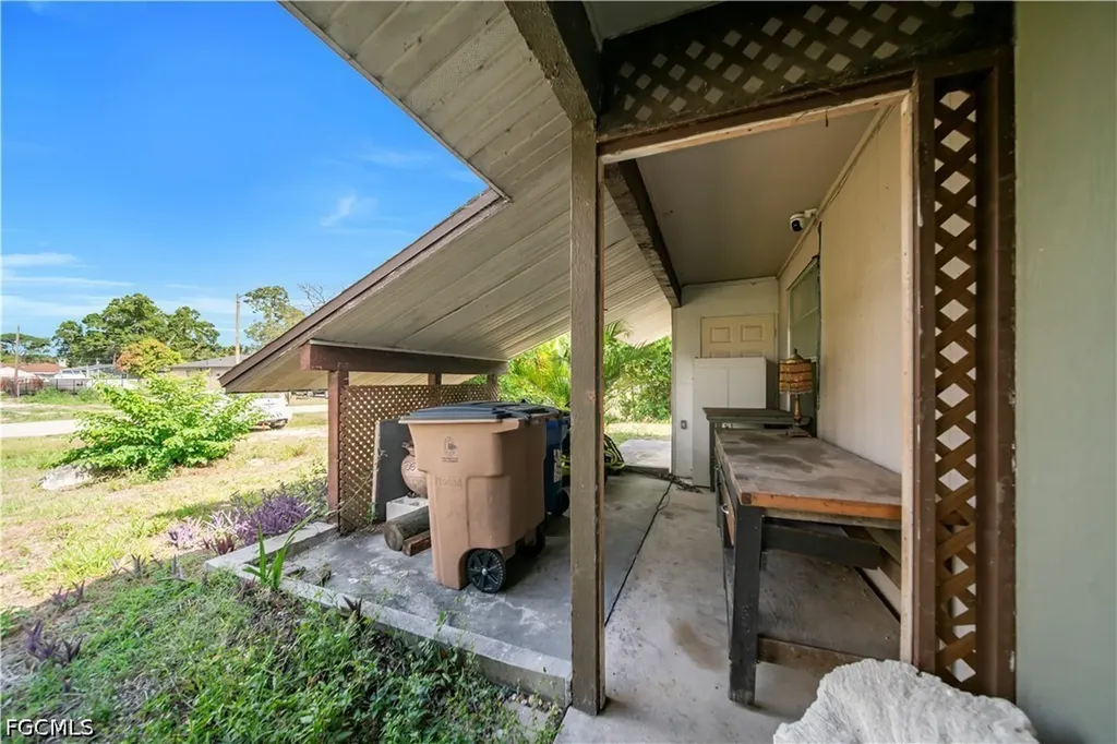 213 Lincoln Avenue Lehigh Acres FL 33936