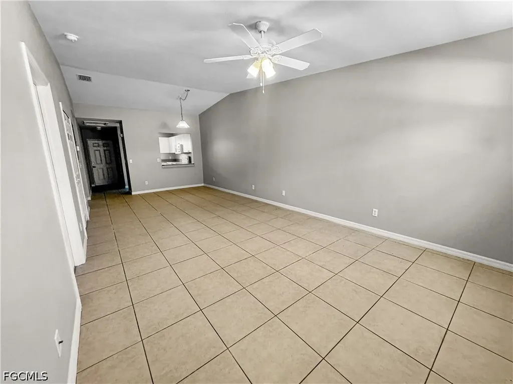 1321 SE 8th Avenue Cape Coral FL 33990