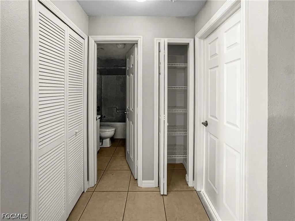 1321 SE 8th Avenue Cape Coral FL 33990