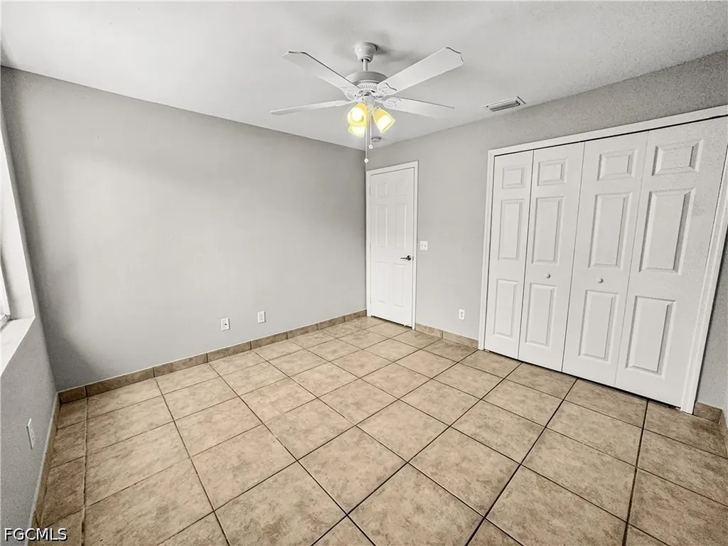 1321 SE 8th Avenue Cape Coral FL 33990