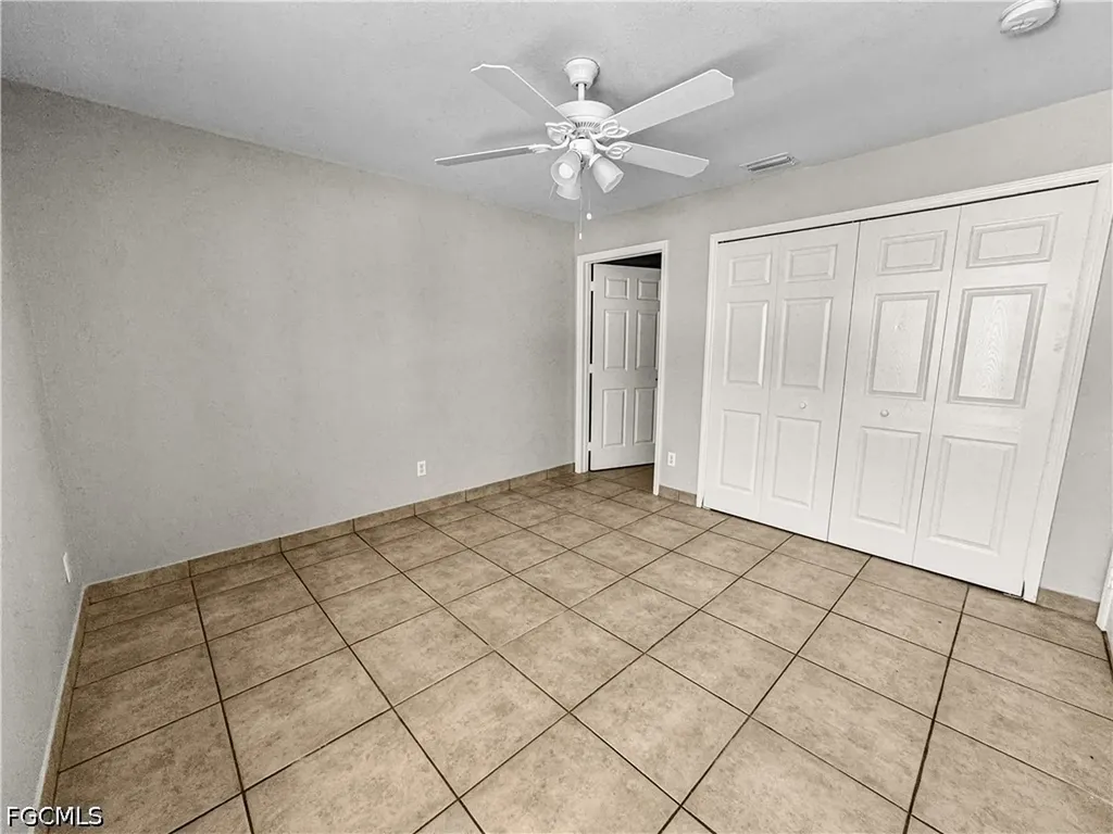 1321 SE 8th Avenue Cape Coral FL 33990