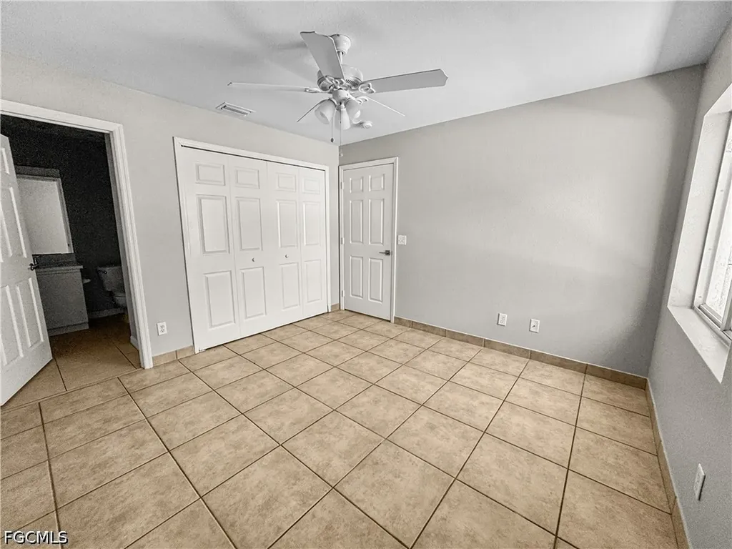 1321 SE 8th Avenue Cape Coral FL 33990