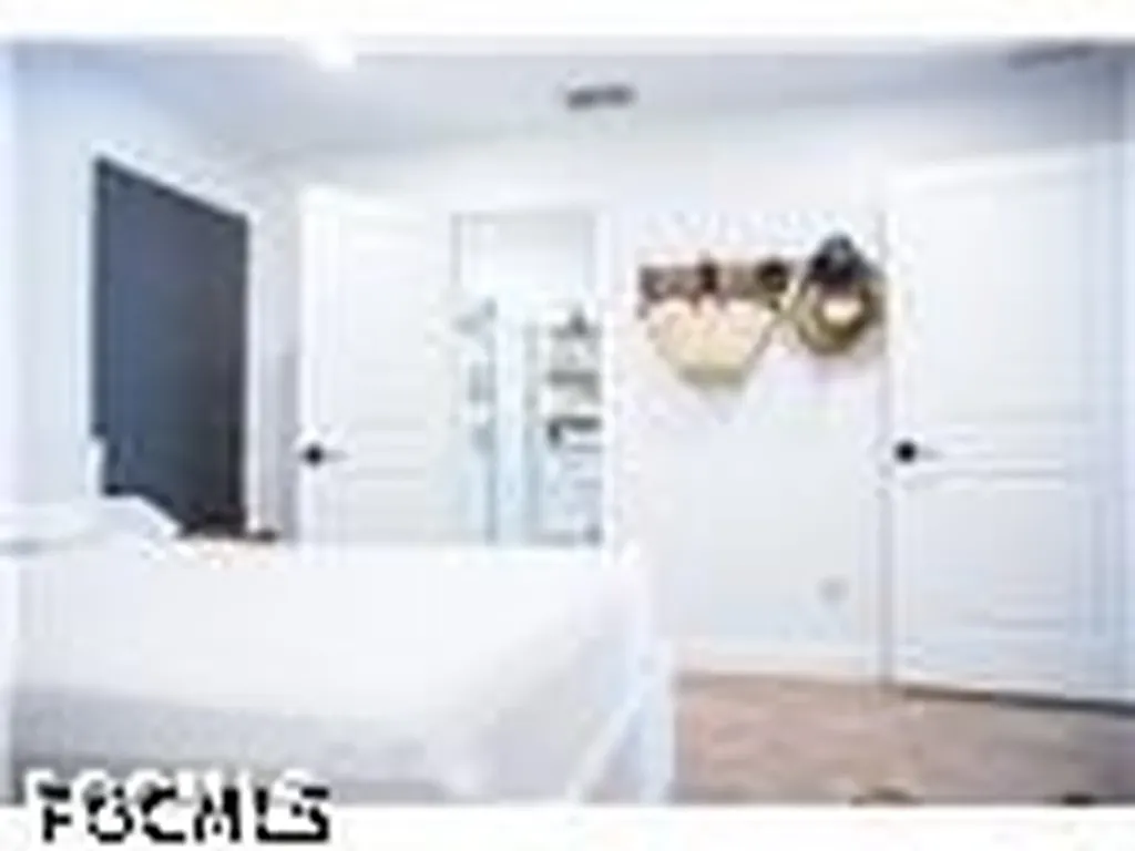 2826 Santa Barbara Boulevard Cape Coral FL 33914