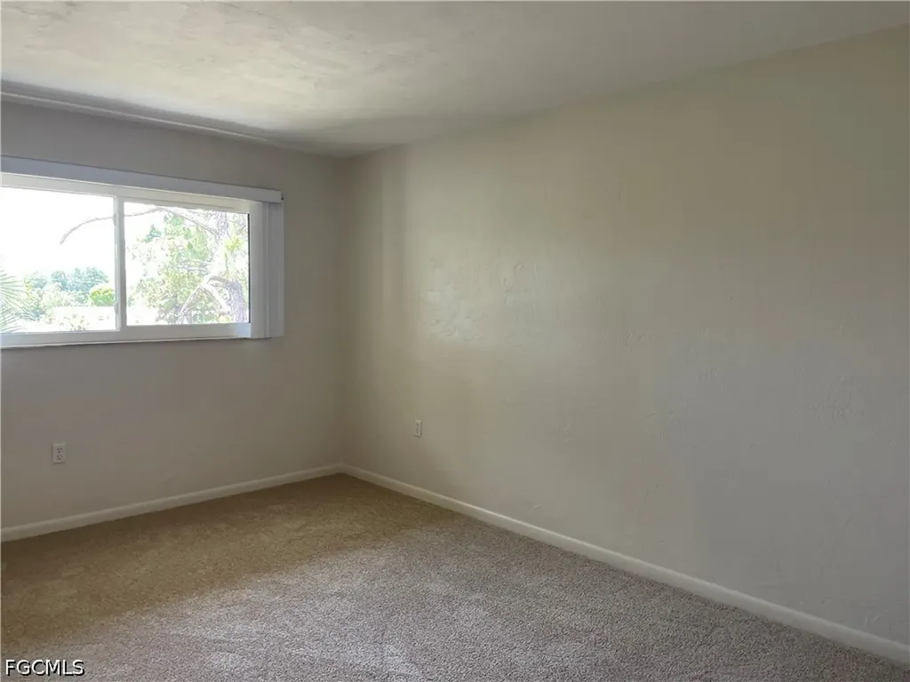 2079 Barkeley Lane Fort Myers FL 33907