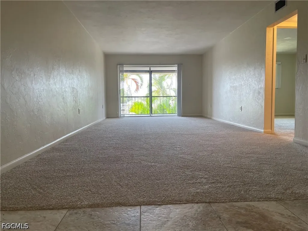 2079 Barkeley Lane Fort Myers FL 33907
