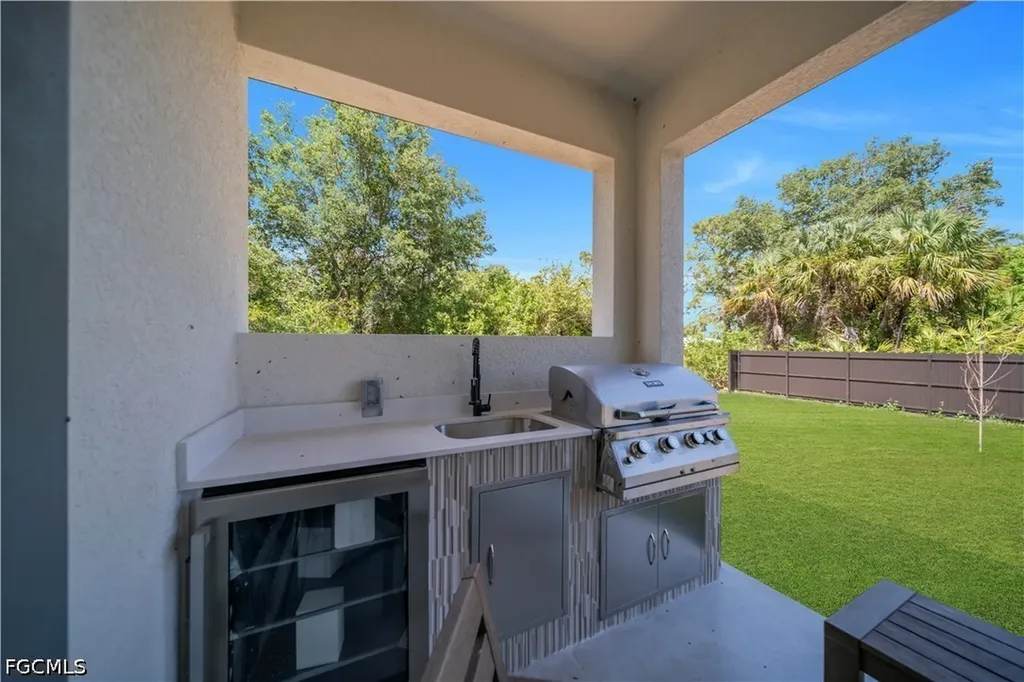 6045 Kumquat Circle Labelle FL 33935