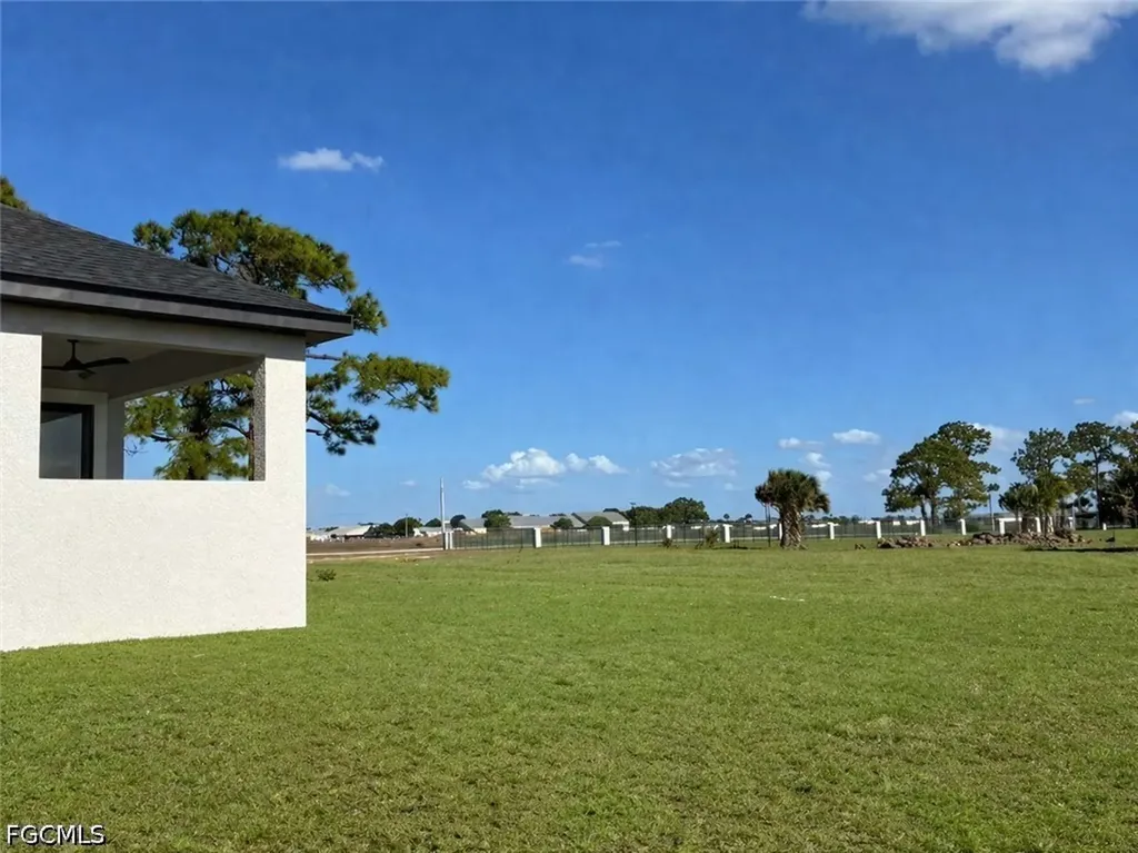 6045 Kumquat Circle Labelle FL 33935