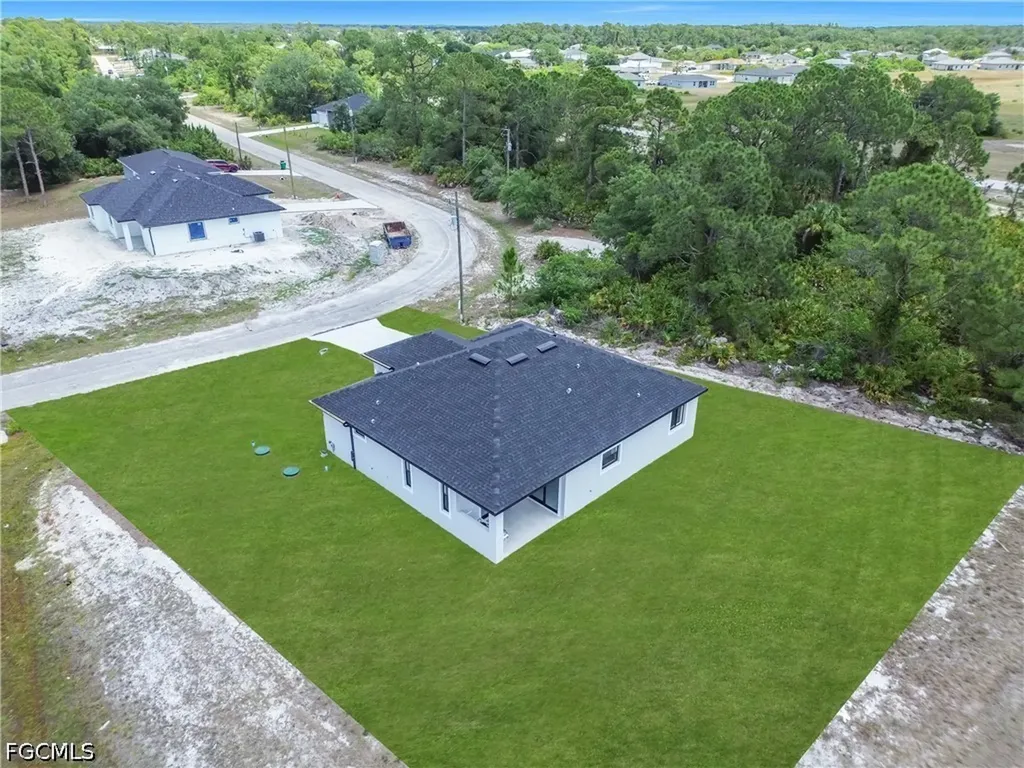 6045 Kumquat Circle Labelle FL 33935