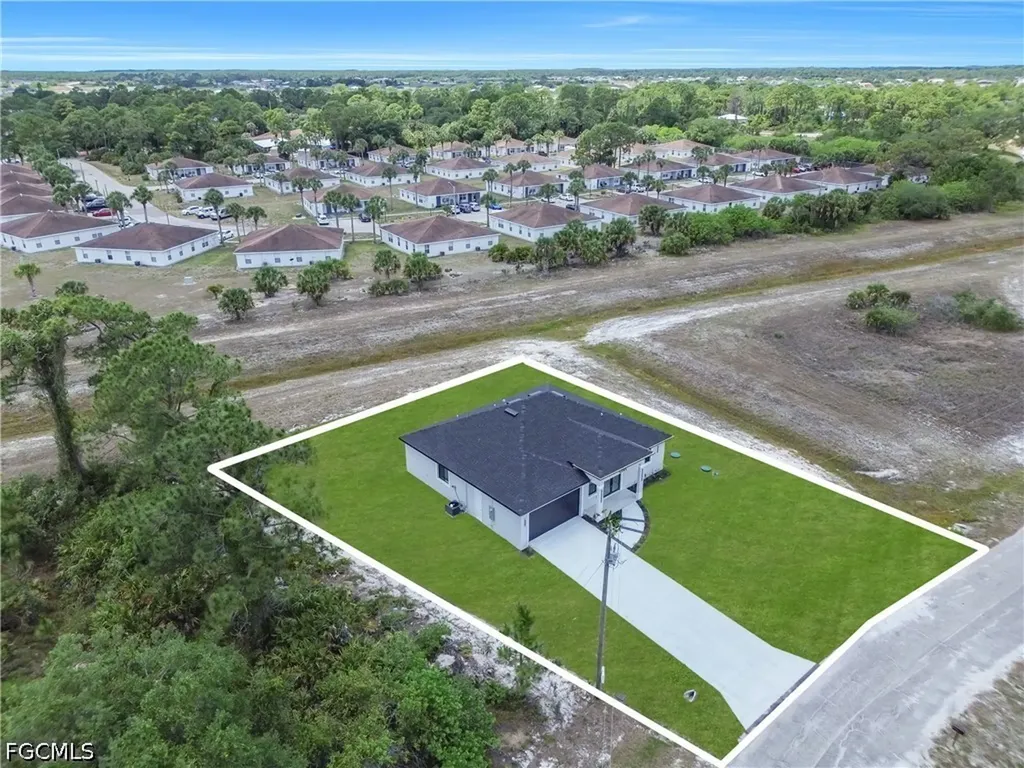 6045 Kumquat Circle Labelle FL 33935