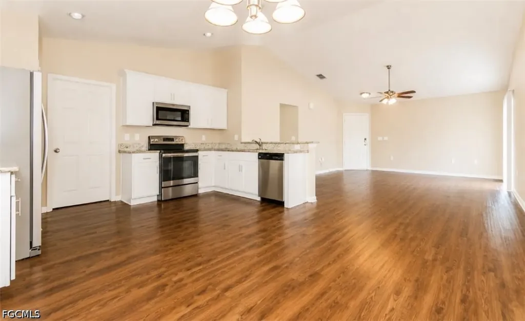 4125 SW 6th Place Cape Coral FL 33914