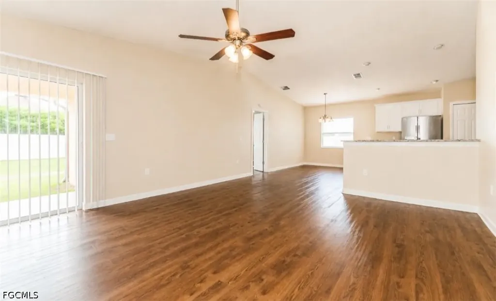 4125 SW 6th Place Cape Coral FL 33914
