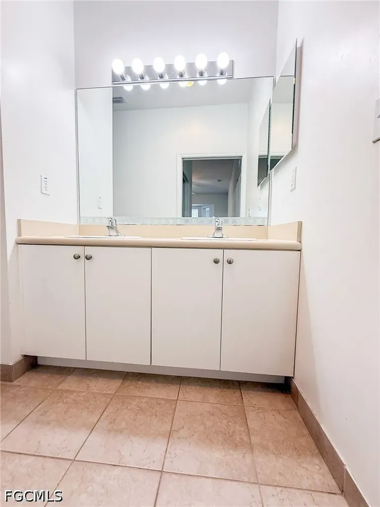 8416 Bernwood Cove Loop Fort Myers FL 33966