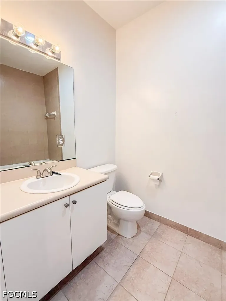 8416 Bernwood Cove Loop Fort Myers FL 33966