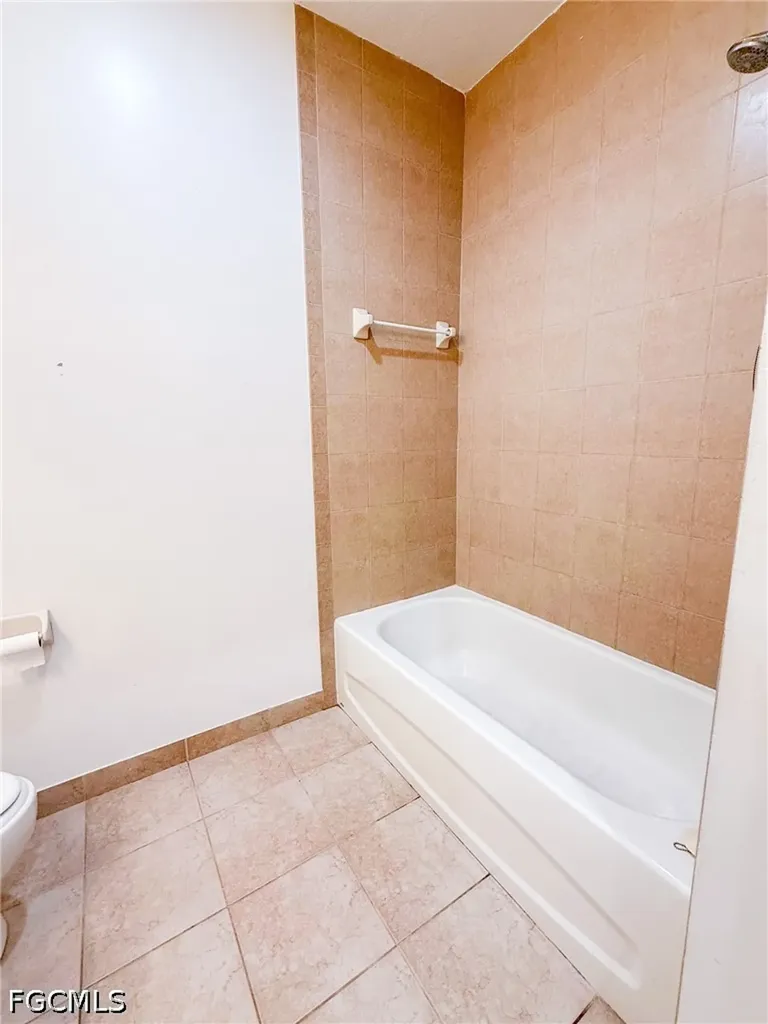 8416 Bernwood Cove Loop Fort Myers FL 33966
