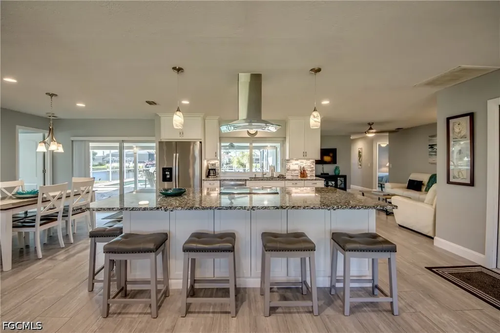 4532 SW 1st Place Cape Coral FL 33914