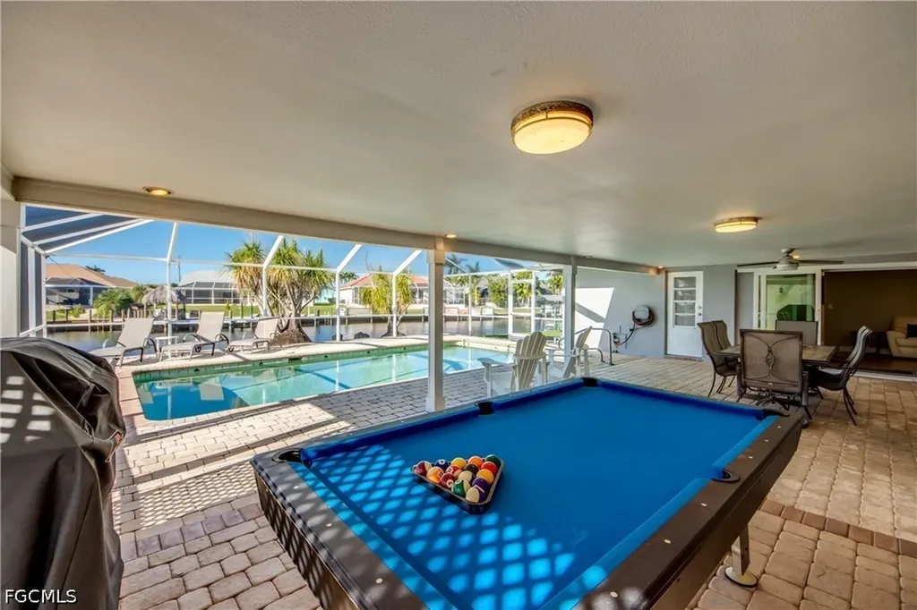 4532 SW 1st Place Cape Coral FL 33914